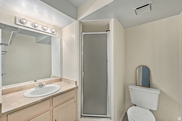 8277 S 560 E, Sandy, UT 84070