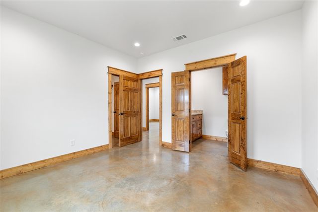 512 Fifth Street, Blanket, TX 76432