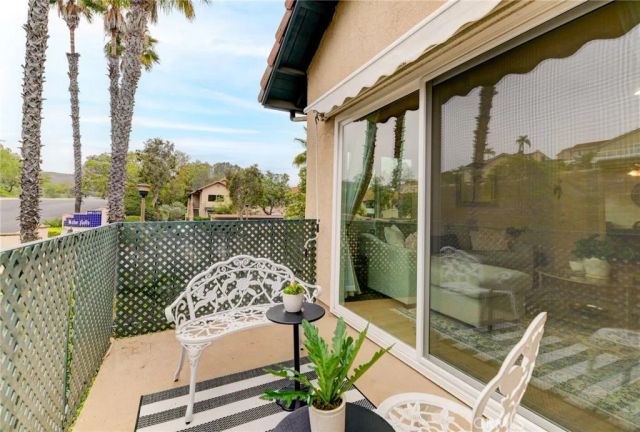 11305 Avenida de los Lobos C, San Diego, CA 92127