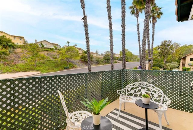 11305 Avenida de los Lobos C, San Diego, CA 92127