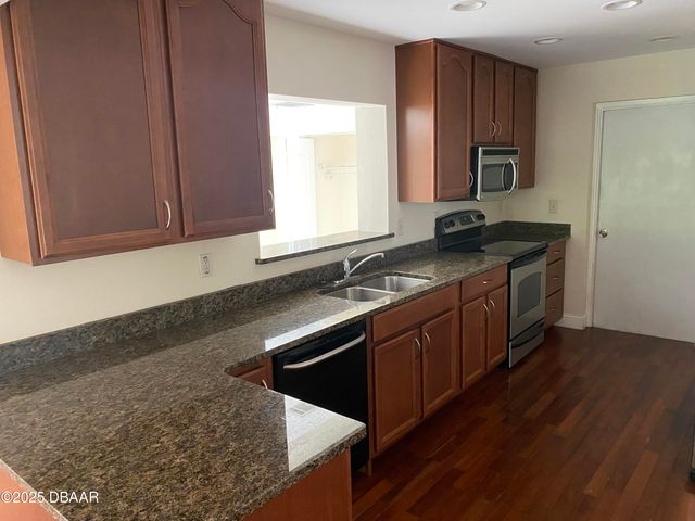 168 Turnberry Circle, New Smyrna Beach, FL 32168