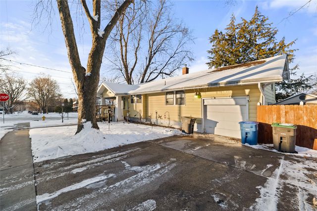 802 33rd Street, Des Moines, IA 50312