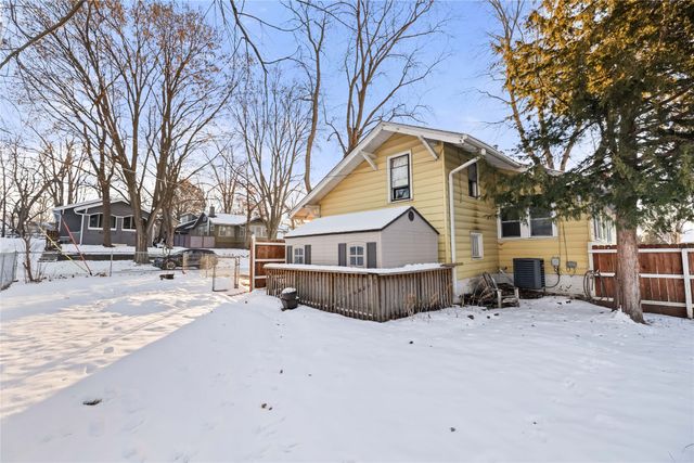 802 33rd Street, Des Moines, IA 50312