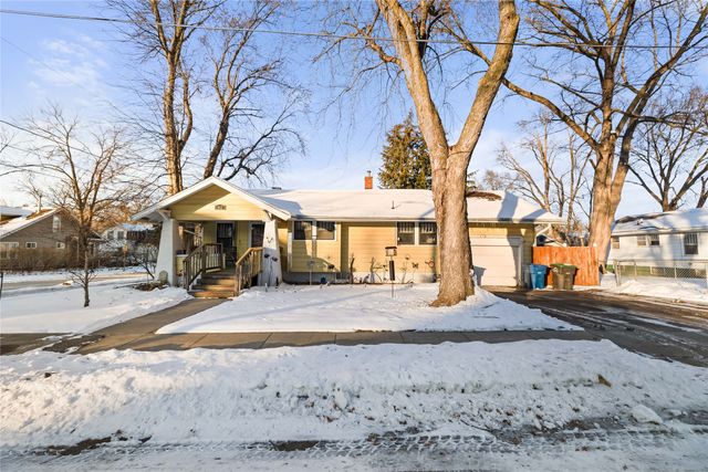 802 33rd Street, Des Moines, IA 50312