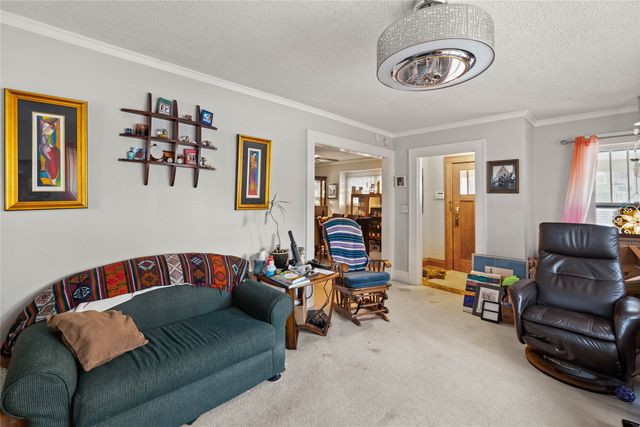 802 33rd Street, Des Moines, IA 50312