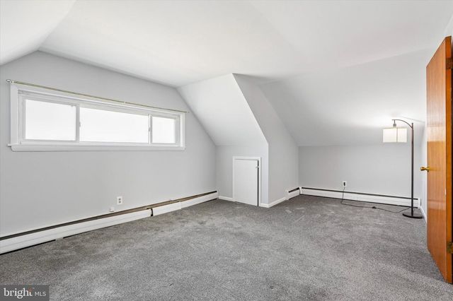 87 WILDFLOWER RD, Levittown, PA 19057