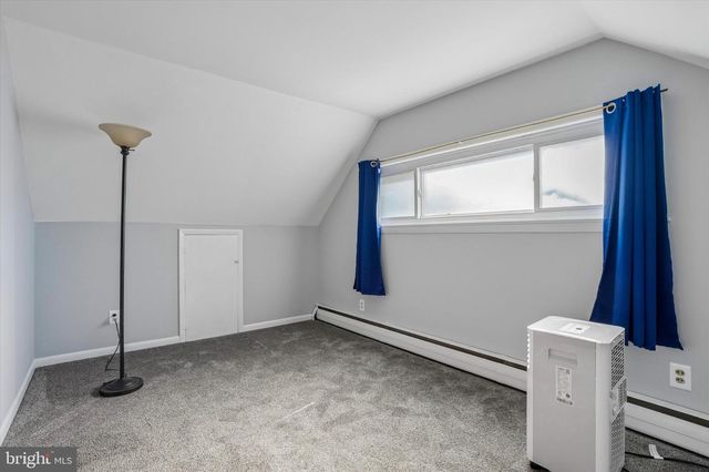 87 WILDFLOWER RD, Levittown, PA 19057