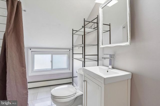 87 WILDFLOWER RD, Levittown, PA 19057
