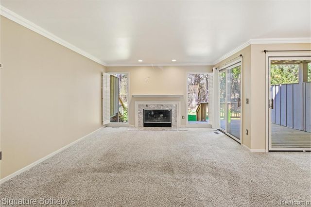 24122 Bingham Pointe Drive 24, Bingham Farms, MI 48025