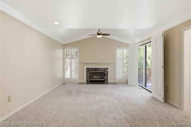 24122 Bingham Pointe Drive 24, Bingham Farms, MI 48025