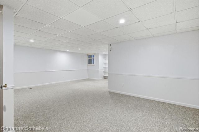 24122 Bingham Pointe Drive 24, Bingham Farms, MI 48025