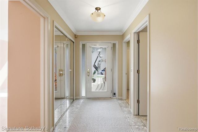 24122 Bingham Pointe Drive 24, Bingham Farms, MI 48025