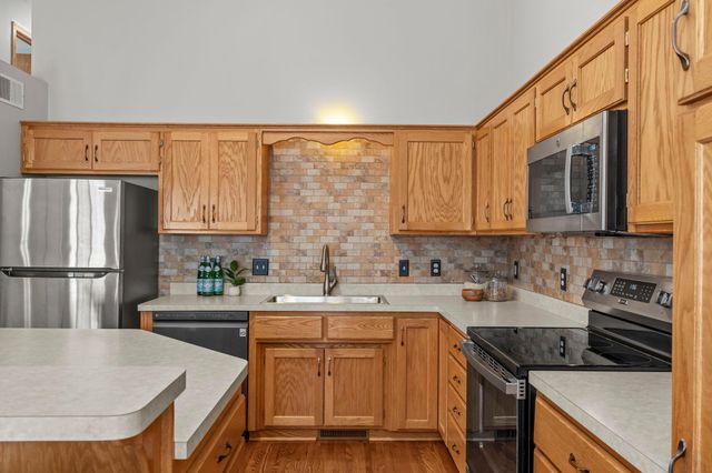 4944 132nd Way N, Hugo, MN 55038