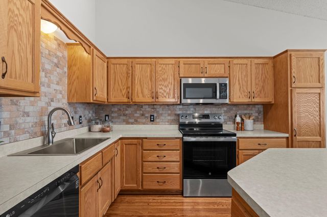 4944 132nd Way N, Hugo, MN 55038