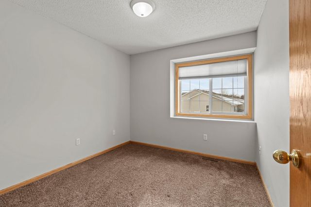 4944 132nd Way N, Hugo, MN 55038