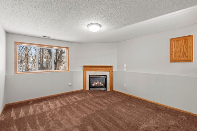 4944 132nd Way N, Hugo, MN 55038