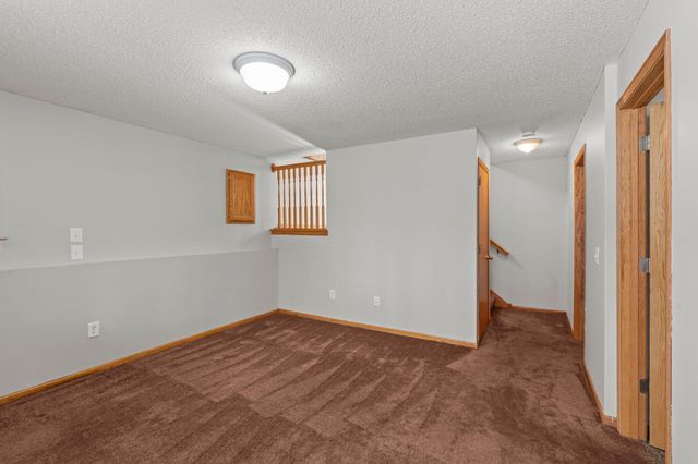 4944 132nd Way N, Hugo, MN 55038