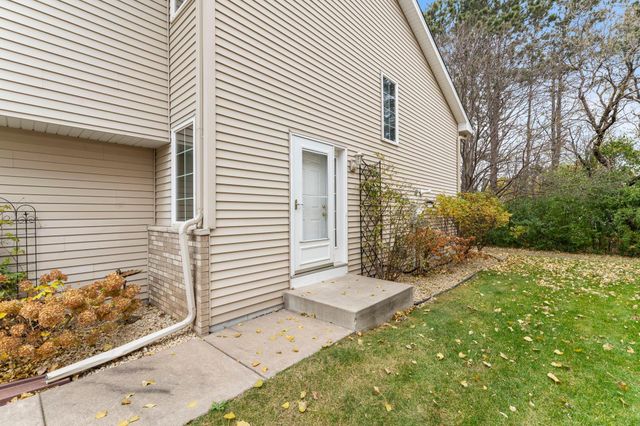 4944 132nd Way N, Hugo, MN 55038