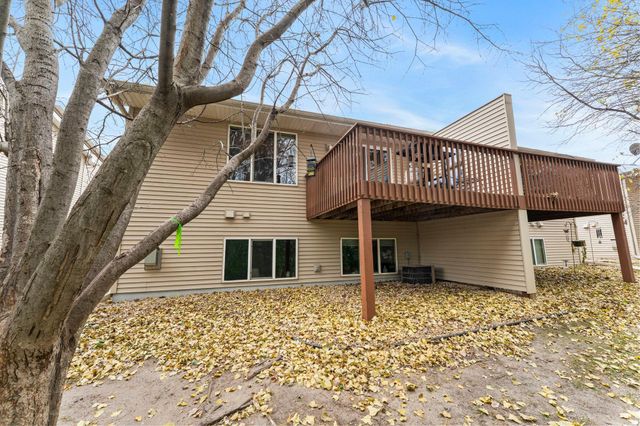 4944 132nd Way N, Hugo, MN 55038