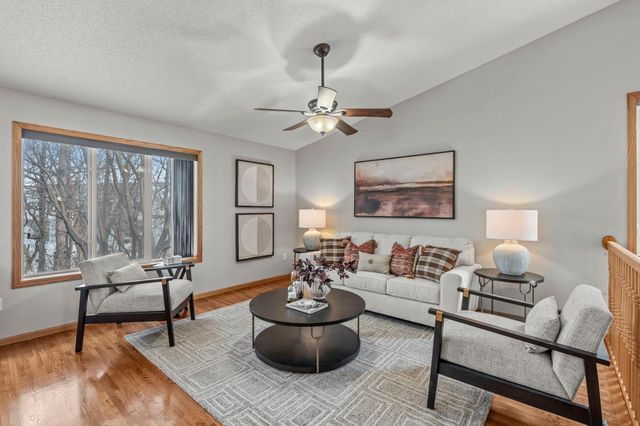 4944 132nd Way N, Hugo, MN 55038