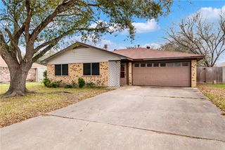 2512 Allen Forest, Bryan, TX 77803