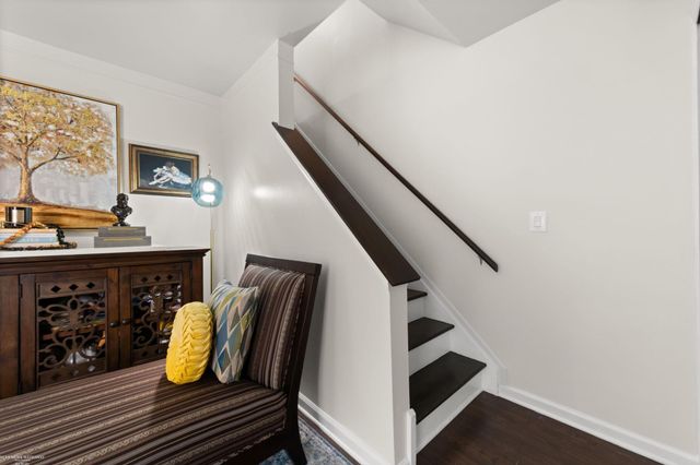 27932 Eastwick Square Road, Roseville, MI 48066