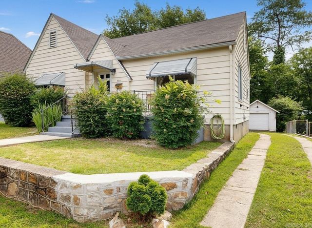 303 Richard Street, Hot Springs, AR 71913
