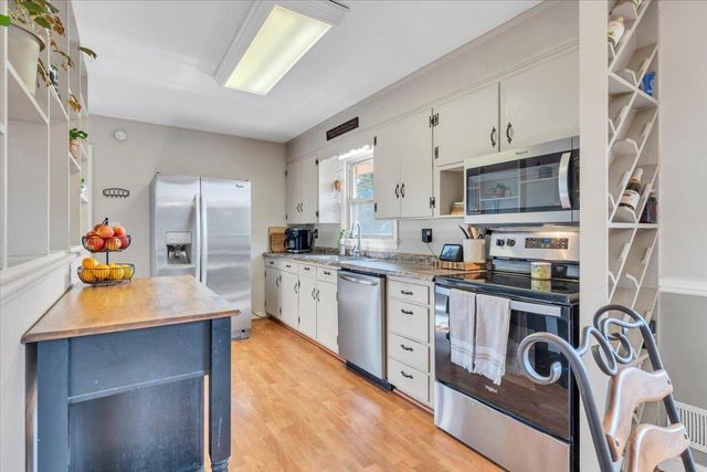 4336 Fontaine DR, Roanoke, VA 24018