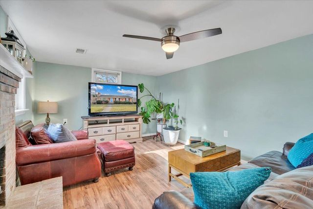 4336 Fontaine DR, Roanoke, VA 24018