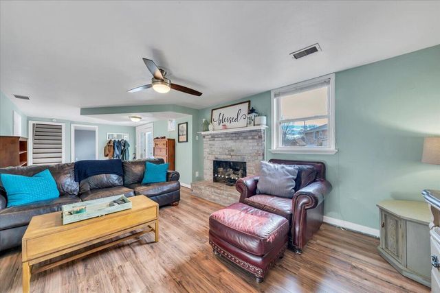 4336 Fontaine DR, Roanoke, VA 24018