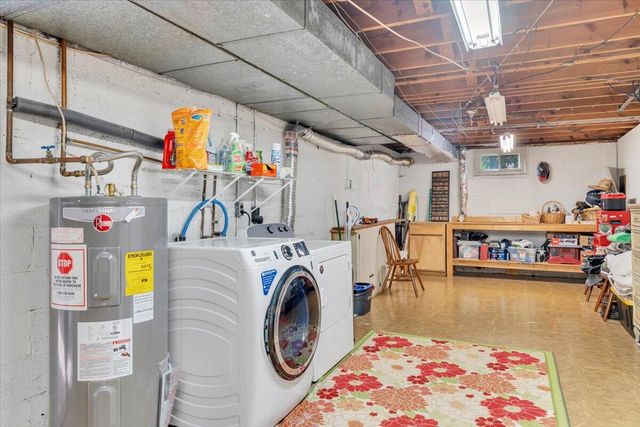 4336 Fontaine DR, Roanoke, VA 24018