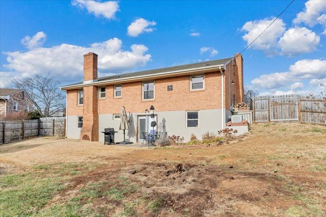 4336 Fontaine DR, Roanoke, VA 24018