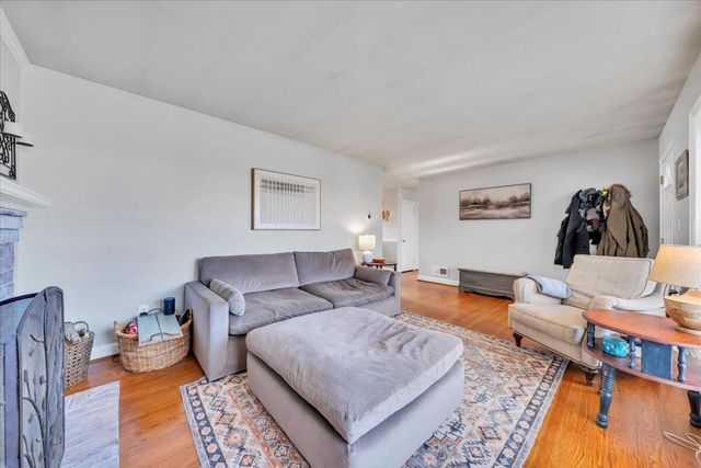 4336 Fontaine DR, Roanoke, VA 24018