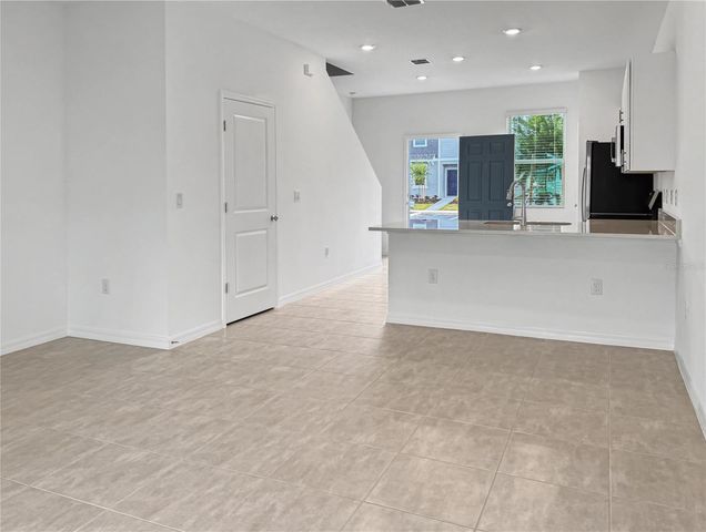 2949 SKYLINE LOOP, Kissimmee, FL 34758