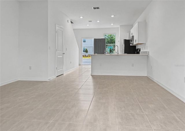 2949 SKYLINE LOOP, Kissimmee, FL 34758