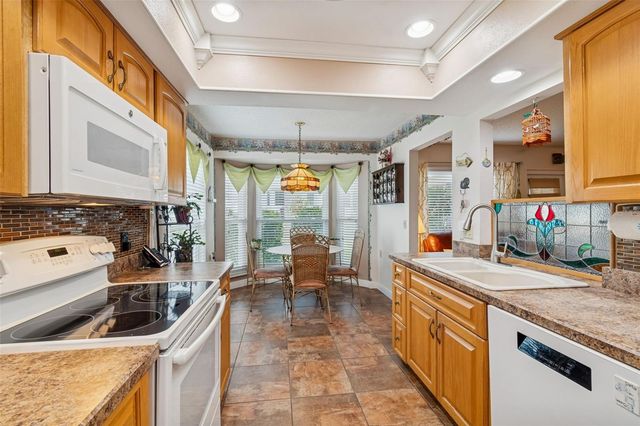 4736 PORTLAND MANOR DRIVE, New Port Richey, FL 34655