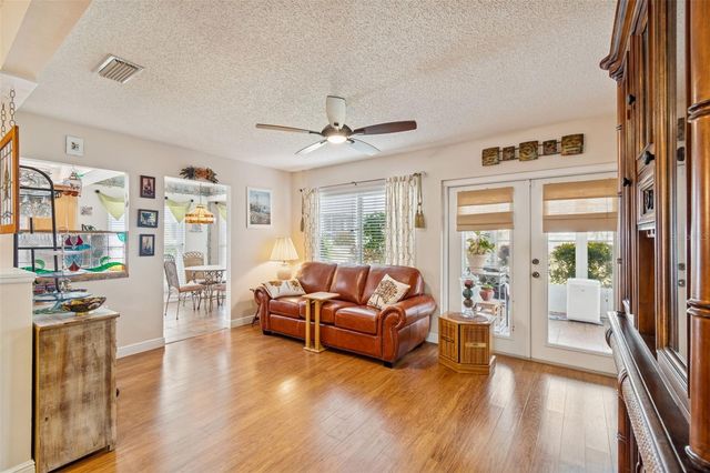 4736 PORTLAND MANOR DRIVE, New Port Richey, FL 34655