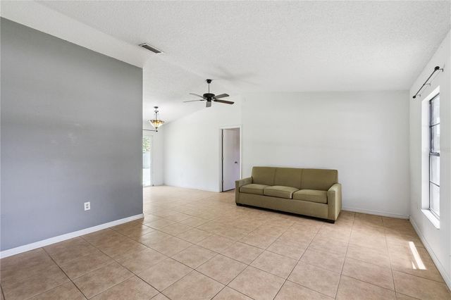 648 FLORIDIAN DRIVE, Kissimmee, FL 34758