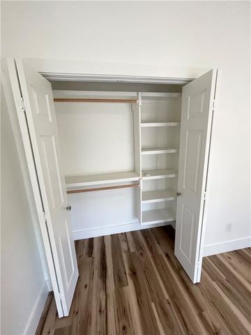 104 Cowal DR S, Briarcliff, TX 78669