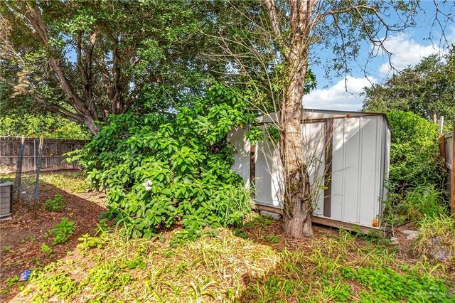 9109 N 37th Lane, Mcallen, TX 78504