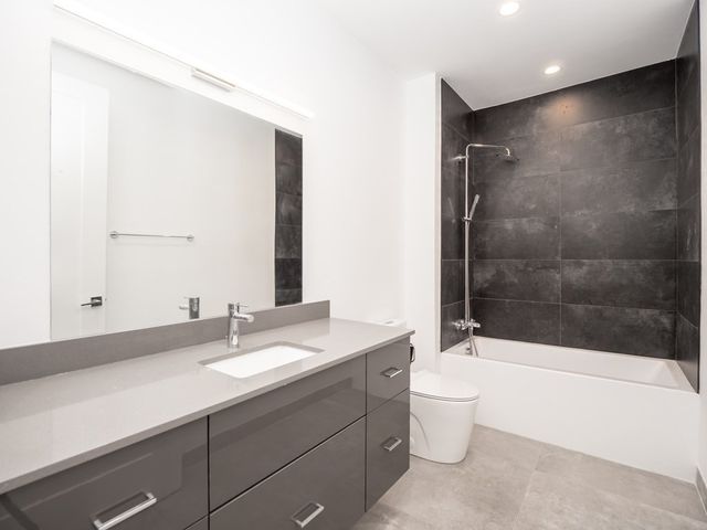 340 West 2nd Street 19, Boston, MA 02127