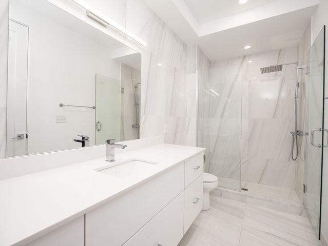 340 West 2nd Street 19, Boston, MA 02127