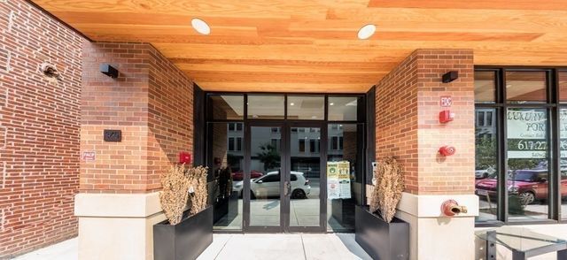 340 West 2nd Street 19, Boston, MA 02127