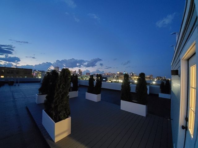 340 West 2nd Street 19, Boston, MA 02127