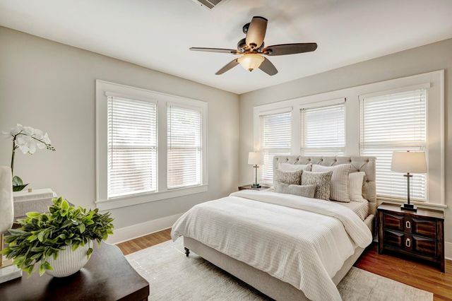 1639 Hawthorne Street, Houston, TX 77006