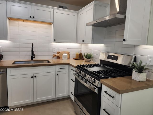 12438 W Swanson Street, Marana, AZ 85653