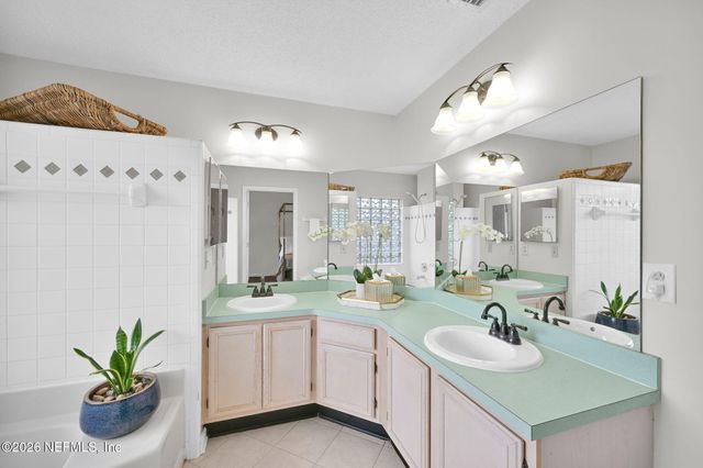 4795 WANDERING PINES Trail S, Jacksonville, FL 32258