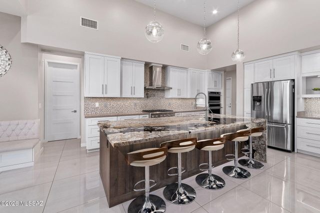 379 Camino A Las Casitas, Rio Rico, AZ 85648