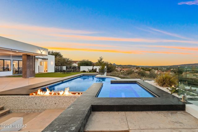 379 Camino A Las Casitas, Rio Rico, AZ 85648