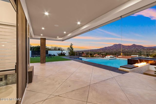 379 Camino A Las Casitas, Rio Rico, AZ 85648